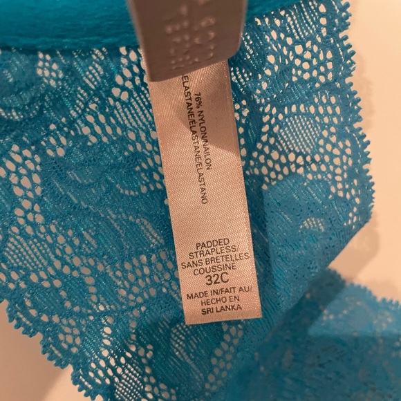 Victoria’s Secret Strapless Lace Bra with Magnetic Closure, Teal, 32C - Picture 4 of 4